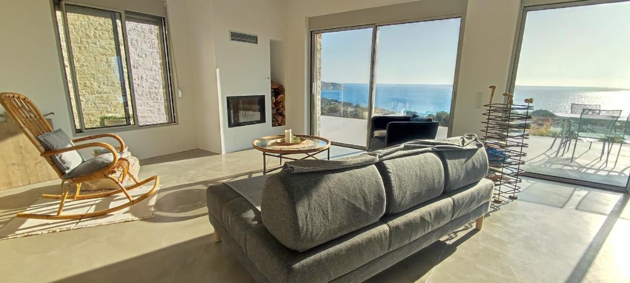 Komos Beach Estate Kalamáki Kültér fotó